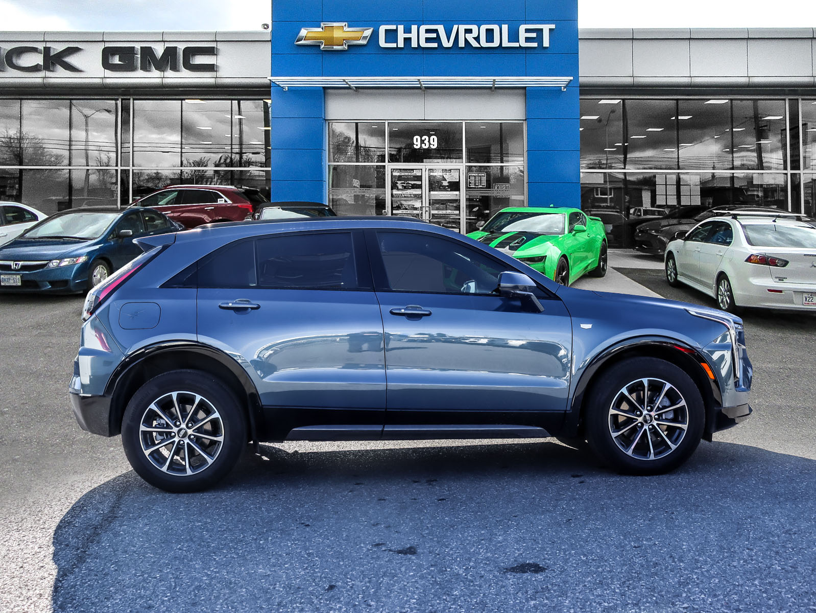 2024 Cadillac XT4 in Ottawa, Ontario, 52,588